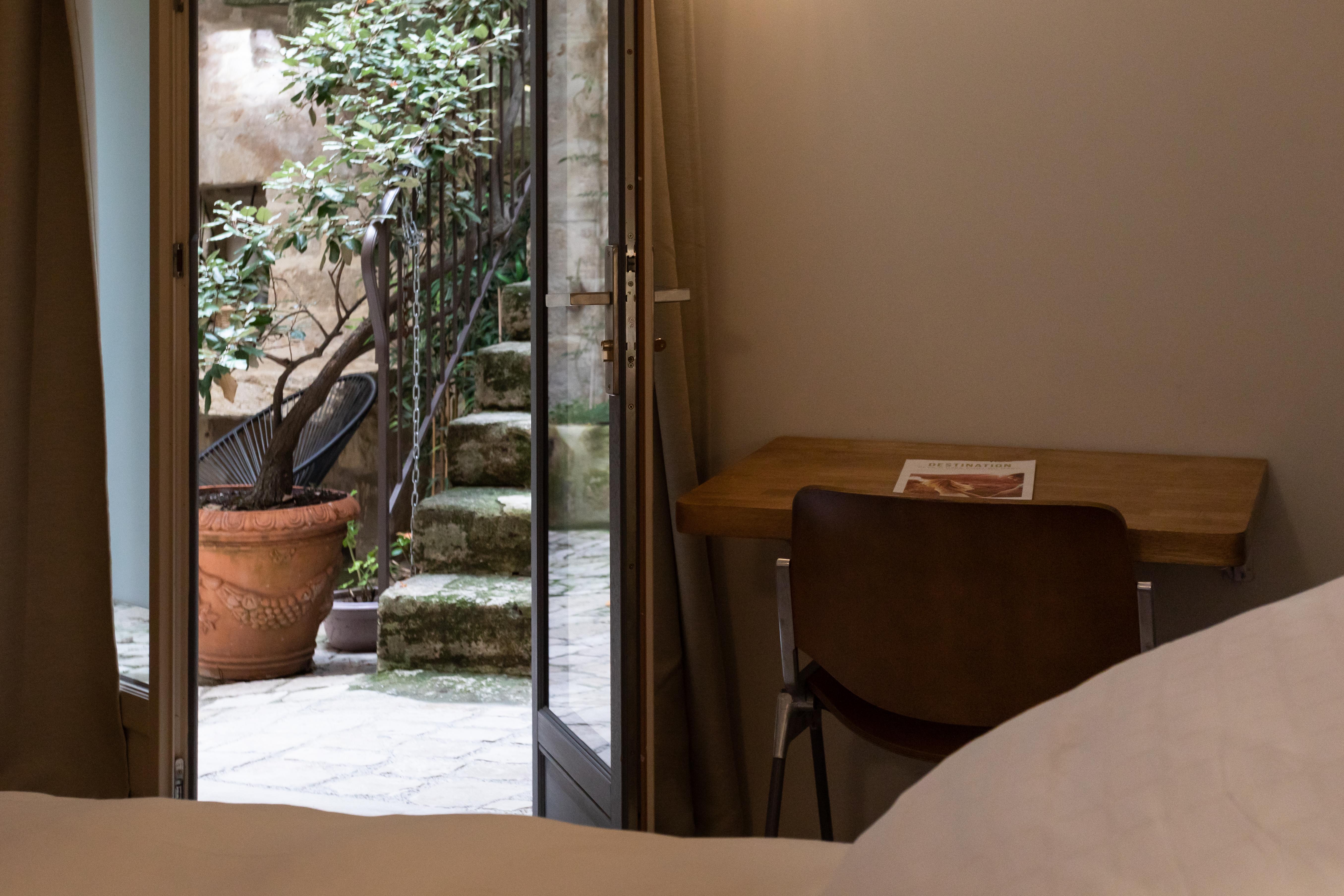 Boutique Hotel Entraigues Uzes Exterior photo