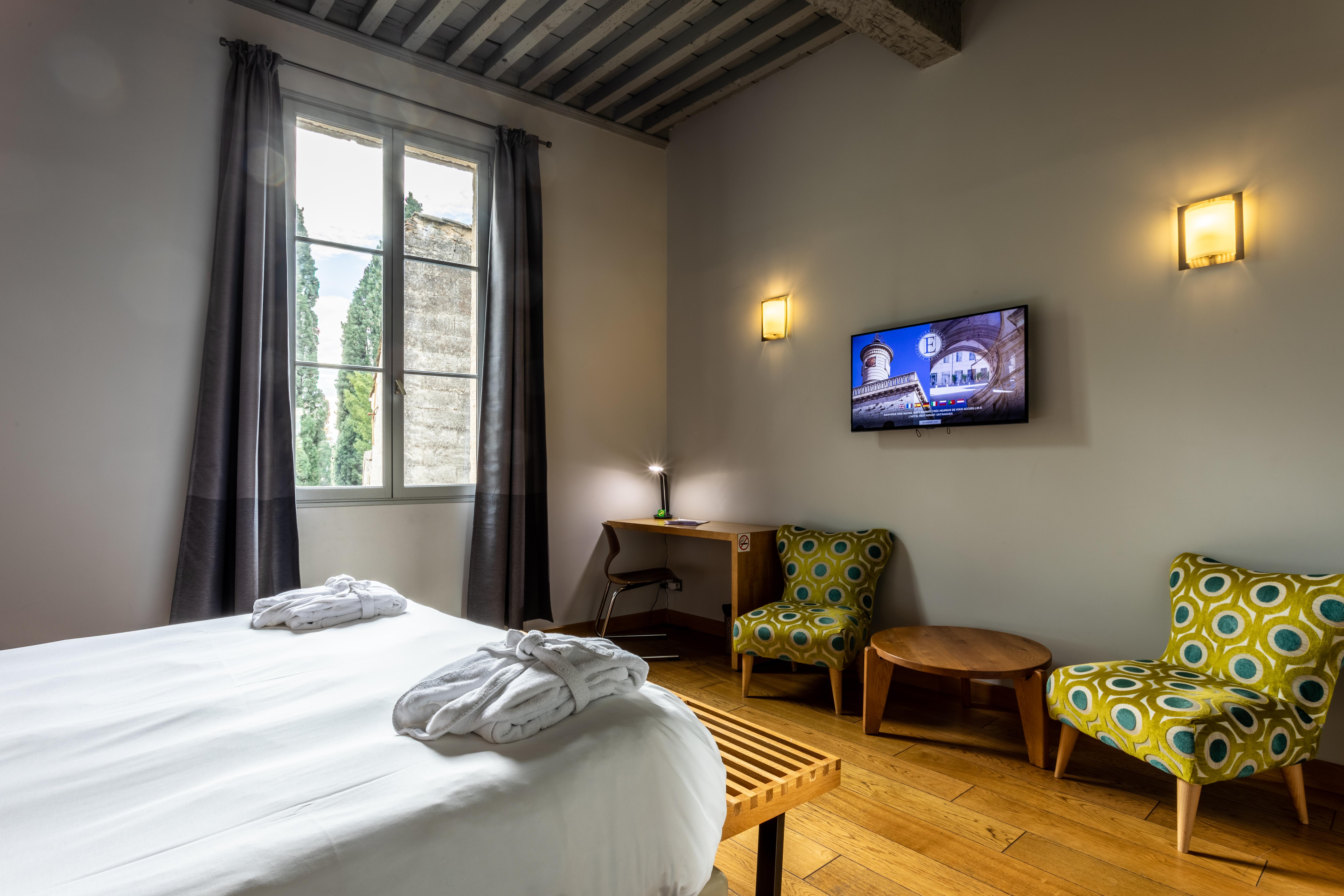 Boutique Hotel Entraigues Uzes Exterior photo