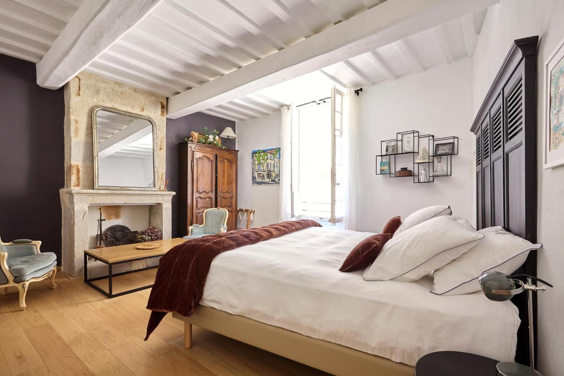 Boutique Hotel Entraigues Uzes Exterior photo